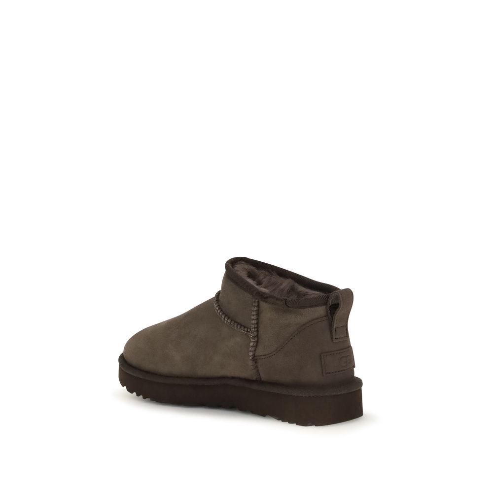 UGG Braune Wildleder-Stiefeletten